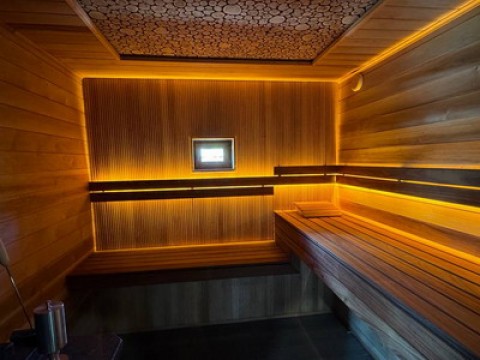 Роскошная баня из ольхи и абаша - Фото проекта