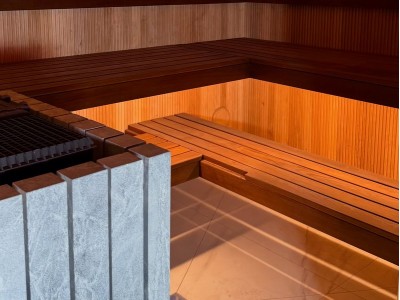 Сауна с парящей печкой