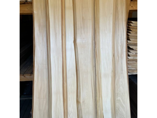 Доска необрезная из липы (слэб) 20x200-400 мм, сорт Экстра