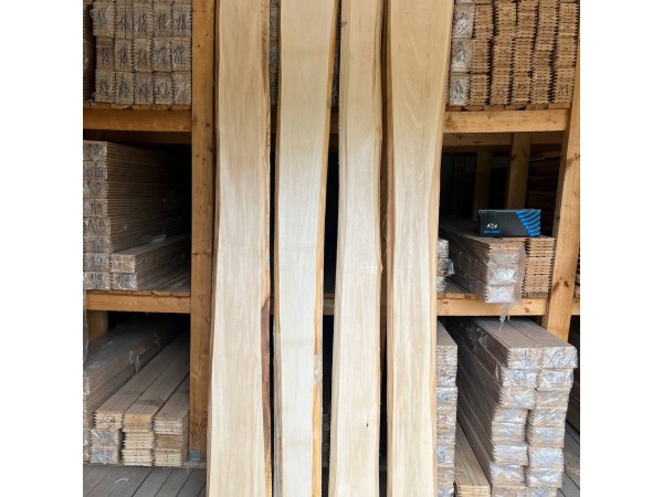 Доска необрезная из липы (слэб) 20x200-400 мм, сорт Экстра