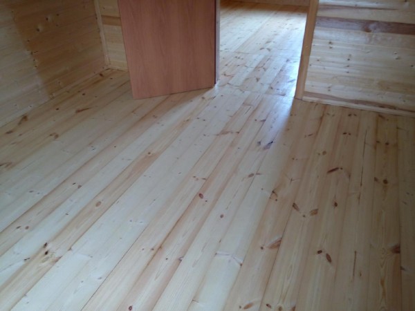 Доска пола сосна/ель 28x126 (120) мм, сорт AB