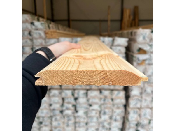 Еврофинка сосна (Киров) 21x143 (135) мм, сорт AB